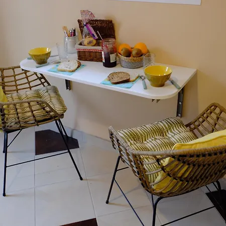 Independante Avec Vue Sur Et Marais Du Littoral, Salle De Bain Et Wc Privatifs , Kitchenette Et Terrasse Partagees ホームステイ Fontenay-sur-Mer