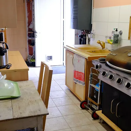 民宿 Independante Avec Vue Sur Et Marais Du Littoral, Salle De Bain Et Wc Privatifs , Kitchenette Et Terrasse Partagees *