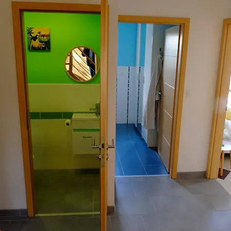 Indépendante Avec Vue Sur Et Marais Du Littoral, Salle De Bain Et Wc Privatifs , Kitchenette Et Terrasse Partagées Fontenay-sur-Mer
