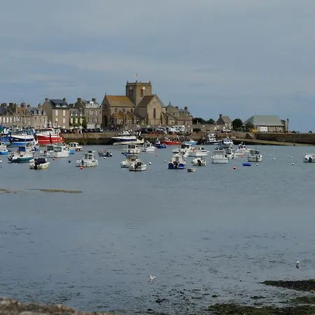 Independante Avec Vue Sur Et Marais Du Littoral, Salle De Bain Et Wc Privatifs , Kitchenette Et Terrasse Partagees Fontenay-sur-Mer