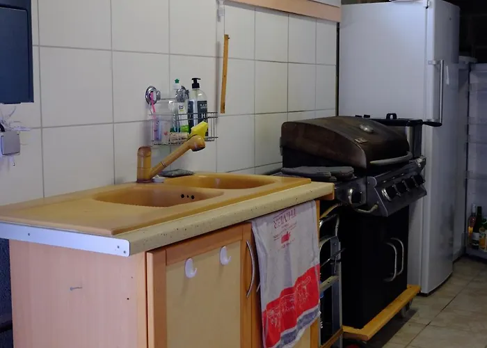 Indépendante Avec Vue Sur Et Marais Du Littoral, Salle De Bain Et Wc Privatifs , Kitchenette Et Terrasse Partagées Fontenay-sur-Mer